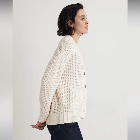 Madewell Waffle-Knit V-Neck Cardigan - Picture 3 of 7